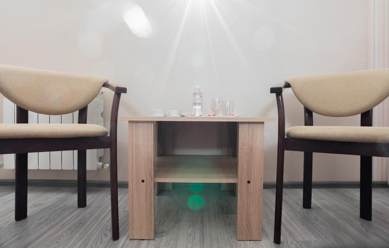 Inn Okolitsya Protsev Exteriér fotografie